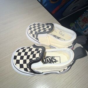 Vans Asher Checkers Sneakers